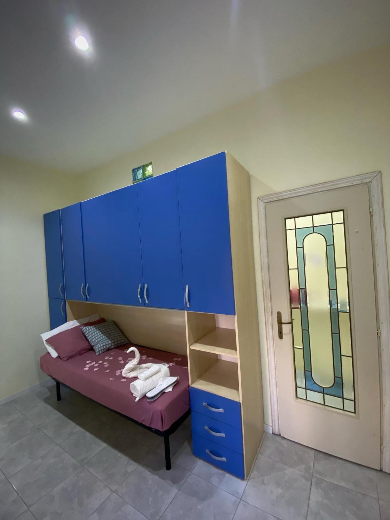 Ferienwohnung La Casa Al Centro " Vicino Al Centro Storico Di Napoli" Exterior foto